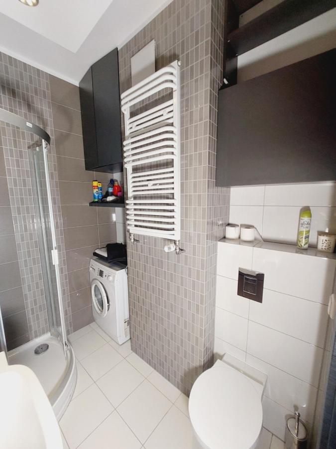 Garnizon 928 & Parking Appartamento