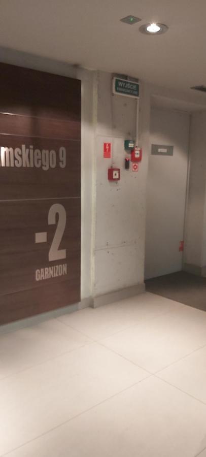 Garnizon 928 & Parking Gdansk